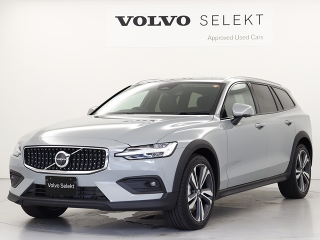 V60クロスカントリー ウルトラ B5 AWD 4WD