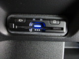 今や標準装備になりつつあるETC車載器も装着されております。料金所を通過するときも楽々です。
