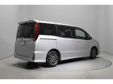 当店は全車『ロングラン保証』付!(1年間、距離無制限 HV車はHV保証付) 別途延長保証もご用意しております♪ ぜひ現車を確認にご来店ください