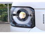 LEDヘッドライトで夜間の視認性も高く、更にオートライト搭載で、車外の明るさを感知し自動でライトを点消灯します。またエンジンOFFにすれば一緒に消灯し、消し忘れやトンネル走行時などに非常に重宝します!