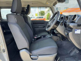 皆様のお車選びのお手伝いをさせてください★経験豊富なスタッフ一同、お問合せ・ご来店心よりお待ちしております。初めてのご相談も大歓迎でございます★