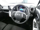 視界も広々で見晴らしの良い運転しやすいコックピットです。
