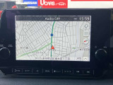 メーカーライン9インチナビ装着車です!!!大きな画面で見やすくタッチパネル操作も楽々です。