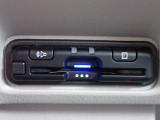 ■【ETC車載器】が装備されています。セットアップをしてお渡しとなり、ETCカードを差し込むだけで高速道路の利用が可能です。