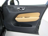 運転席ドアパネル