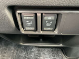 寒冷地仕様ですので運転席にはシートヒーター付き。真冬でもすぐに温まり快適にドライブできます。