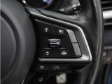 ◆アダプティブクルーズコントロール◆予め設定した車速内でクルマが自動的に加減速。前走車との適切な車間距離を維持しながら追従走行します。【LKAS】車線維持支援システムでステアリング操作を支援。