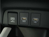 12V電源ソケット、USB接続端子!使いやすい場所に!装備が充実しています♪