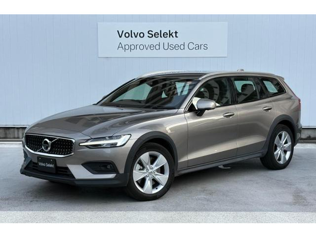 V60クロスカントリー B5 AWD 4WD 