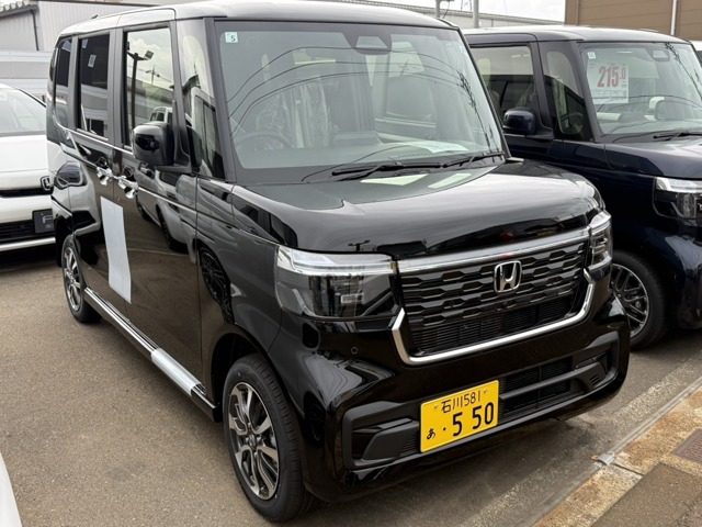 N-BOXカスタム カスタム 660 4WD