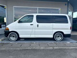 当店のお車をご覧いただきましてありがとうございます。お車についてのご質問やお見積りのご依頼、ご購入にあたってのご相談などお気軽にお問い合わせ下さい!