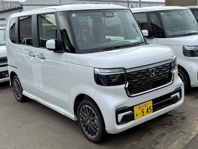 N-BOXカスタム ターボ 4WD