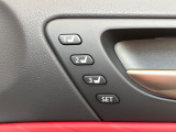 【メモリー機能付きパワーシート】ドライバーごとに設定したシート位置を記憶して、ボタン一つで切り替えできる便利な機能!運転する方が複数名いらっしゃるご家庭におすすめです♪