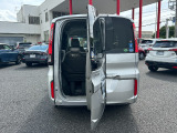 納車時には安全かつ安心して気持ち良くお乗り頂けるよう、ホンダ専門知識を持つ整備スタッフが納車整備、装備の説明をしてお渡ししております!!