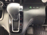 車が大好きなスタッフが心をこめて接客いたします。お客様一人一人のお車に対する思いや気持ちをうかがい、充実した時間が過ごせるよう努めます。