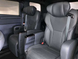 ゆとりある広々とした車内空間は、ドライブを始め買い物やレジャーなど、幅広く活躍します。一人でもみんなとでもお出かけを楽しみましょう!