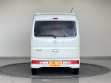 中古車探しに気軽さを。ムダを省くからこそ設定できるその価格に驚きを。プロフェッショナルなスタッフ、サービスで安心を。そんな一人ひとりの理想を詰め込みました。 CAR PLAT ここからはじまります