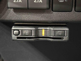 ETCカードを挿入することで高速道路を利用する際の支払いがキャッシュレスに!!保証は修理保証のみとなります。