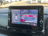 アラウンドビューモニター装備!空から見ているような映像によって不慣れな場所での車庫入れや縦列駐車等はもちろん狭い道でのすれ違いも安心していただけます♪