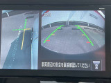 左サイドカメラとフロントカメラ運転席から死角となりやすい車両左前部分や前方部分もバッチリ見えます♪