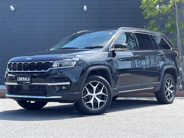 コマンダー 2.0 リミテッド ディーゼル 4WD 本革シート