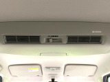 【サーキュレーター】エアコンの風を後部座席まで届けてくれ、広い車内空間でも素早く快適な温度になります♪真夏や真冬に便利な機能です。