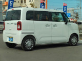 プライバシーを保護してくれるリヤスモークガラスです☆