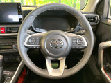 【純正革巻きステアリング】上質な革を使用することで、手にしっかり馴染みとても運転しやすいハンドルです♪