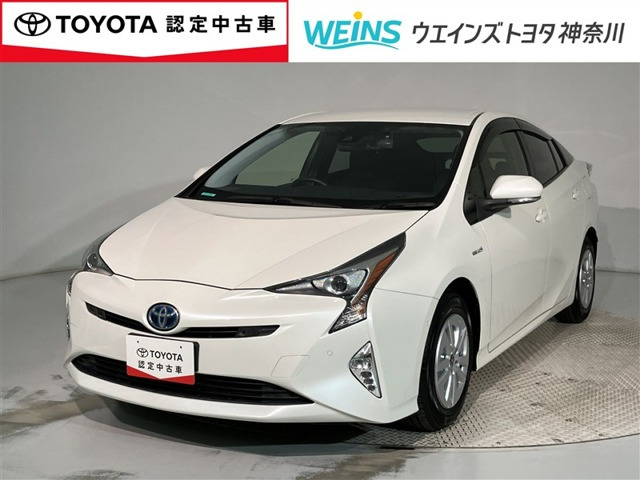 トヨタ プリウス 