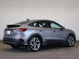 Audi Q4 Sportback 45 e-tron S line /Audi rings&ブラックスタイリング/アルミホイール 5スポーク Vデザイン グラファイトグレー (フロント8J x 20/リヤ9J x 20)