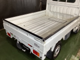 荷台も大きな傷等無くキレイな状態です。