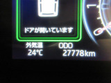 たとえばダイハツのお店にある、たくさんのスマアシ搭載車は、正常に作動する事をしっかり確認します。