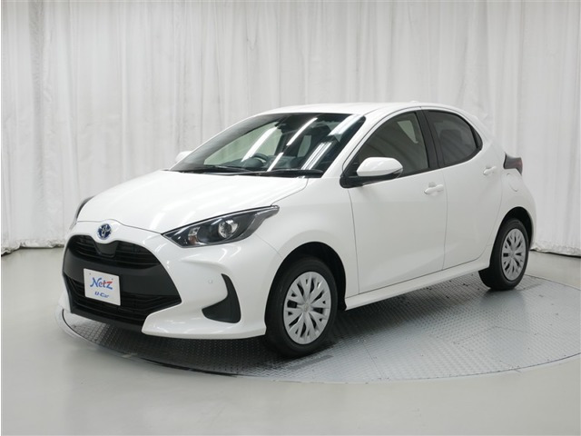 ヤリス 1.5 ハイブリッド X E-Four 4WD 