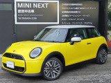 MINI COOPER 3ドア サニーサイドイエロー/ホワイトルーフが入荷!MINIの新カラーとして登場したいつでも明るい気持ちになれるMINI!ワンオーナーではありますが、購入時からほぼ乗っておらず衝撃の走行距離です!
