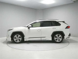 RAV4 2.5 ハイブリッド G E-Four 4WD 