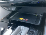 置くだけ充電付き★