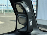 店舗にて現車の確認もいただけますので、お電話で在庫のご確認の上是非ご来店くださいませ!!!