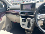 ◆北は北海道から南は沖縄まで、ご購入いただいたお車は全国にご納車が可能です!お電話、メール、動画などでリモートでお車のご案内も可能です!親切、丁寧に対応させて頂きますのでお気軽にご相談ください!