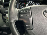 ステアリングスイッチ装備!運転しながら手元でオーディオの操作などができます。