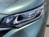 LEDヘッドライトが安全な夜間走行をサポートしてくれます♪照射範囲が広くなるので前方視界が全体的に明るくなり、夜間走行をしっかりアシスト♪