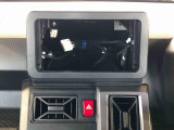 当車両はオーディオレスです。多彩なナビゲーション・オーディオをご用意しております。詳しくは当店スタッフにお問い合わせください。