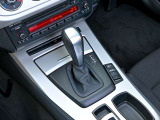 社外ディスプレイオ-ディオ(Apple CarPlay接続可・Android Auto接続可・Bluetooth接続可)/Bカメラ/前後ドライブレコ-ダ-機能/HID/ミラ-一体型ETC/キ-レス/PUSHスタ-ト/ETC/電動ハ-ドトップ/ワンオフCUSTOM