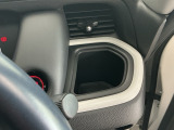 車が大好きなスタッフが心をこめて接客いたします。お客様一人一人のお車に対する思いや気持ちをうかがい、充実した時間が過ごせるよう努めます。