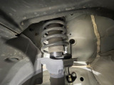 お車を安心してお乗りいただく為には、足回りの定期点検が欠かせません。サービスサポート(有償保証)では無料点検もご提供しており、安心のカーライフをお過ごしいただけるサポート体制が整っています。