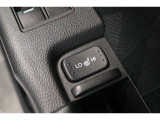 シートヒーター装備付き車!!座席に埋め込まれた電熱線によりシートを暖めることが出来る装備で、温められたシートは、寒い冬には最適です!!
