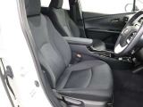 見通しのよいすっきりとした視界で、誰でも運転しやすいです。運転のしやすさは疲れにくさにも繋がりますよ♪