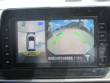 【全周囲カメラ】上が丸見え!! 駐車時に周りの様子が見えます。駐車時も安心ですよ!!