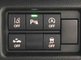 運転席回りのスイッチで安全装備のON/OFFも簡単に!