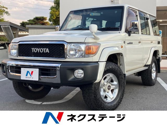 ランドクルーザー70  バン