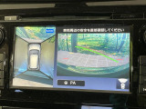 【アラウンドビューモニター】専用のカメラにより、上から見下ろしたような視点で360度クルマの周囲を確認することができます☆死角部分も確認しやすく、狭い場所での切り返しや駐車もスムーズに行えます。